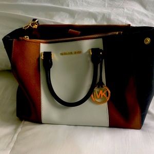 Brown black and white hand bag